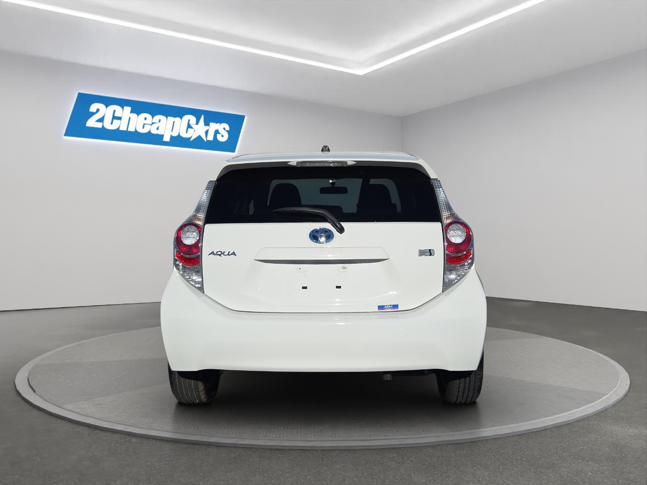 2013 Toyota Aqua S Hatchback SMART KEY + HEATED SEATS + GREAT FUEL EFFICIENCY