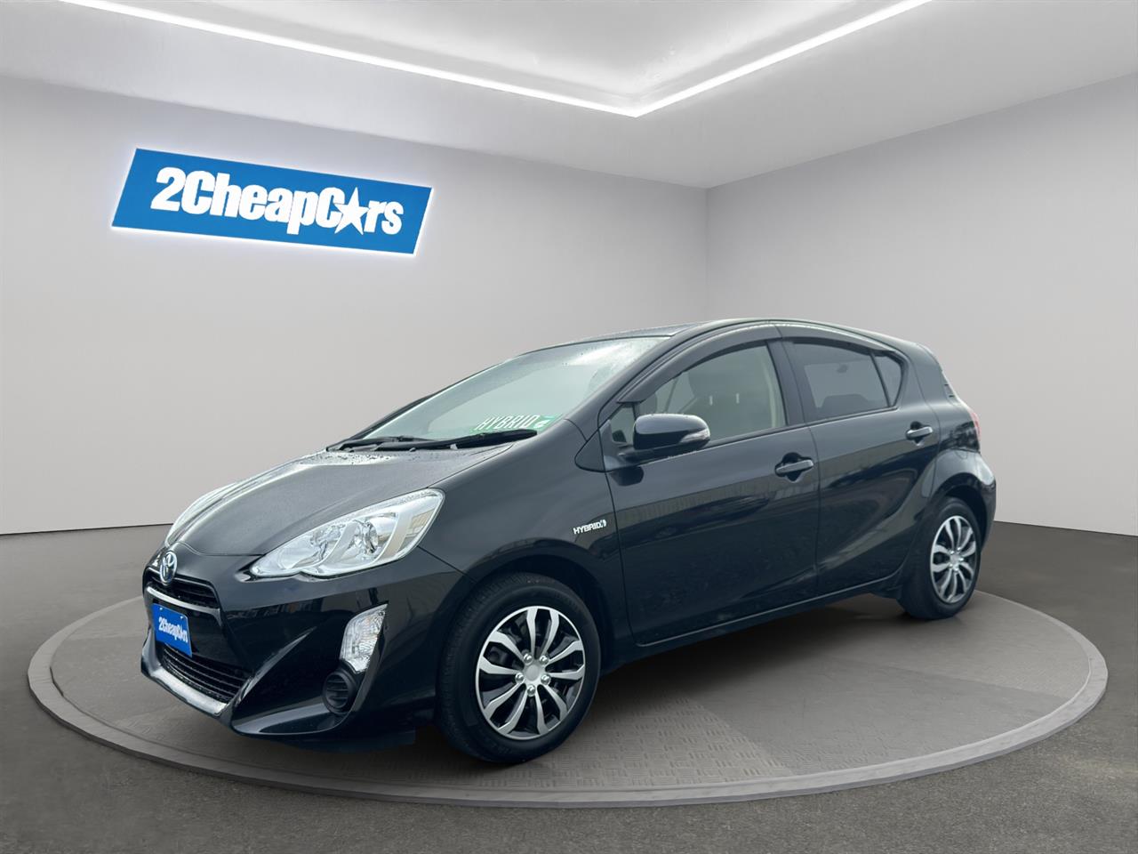 2014 Toyota Aqua G Hatchback