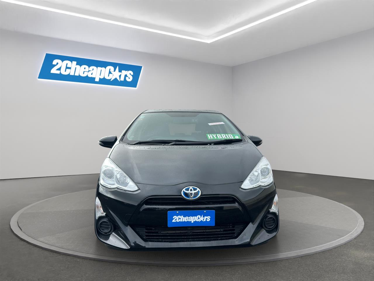 2014 Toyota Aqua G Hatchback PUSH SRART + REVESING CAMERA + KEYLESS ENTRY