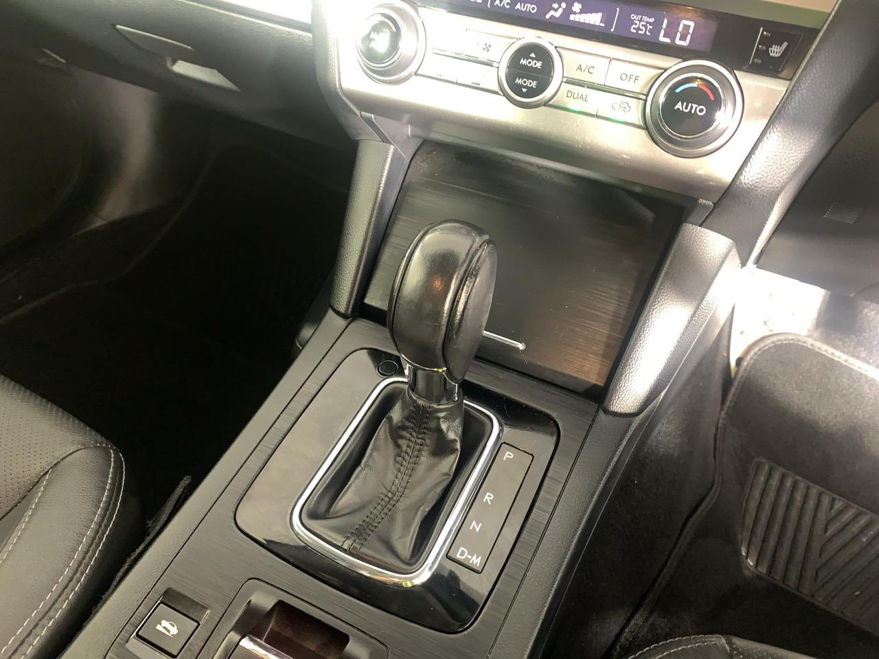 2015 Subaru Legacy B4 New Shape Sedan AWD + EYE SIGHT SYSTEM + REVESING CAMERA