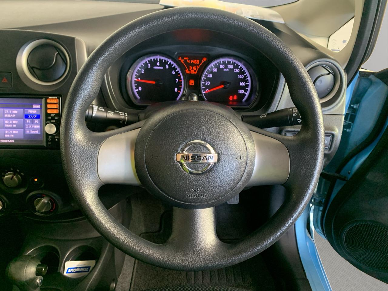 2014 Nissan Note 1.2 X Emergency Brake Package Hatchback LOW KM + REVERSING CAMERA + PUSH BUTTON START