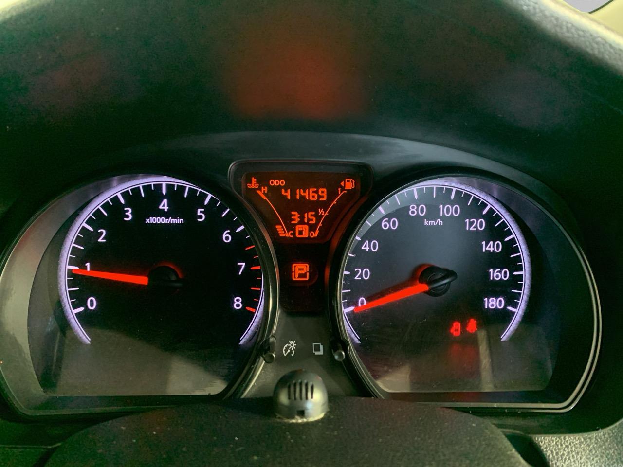 2014 Nissan Note 1.2 X Emergency Brake Package Hatchback LOW KM + REVERSING CAMERA + PUSH BUTTON START