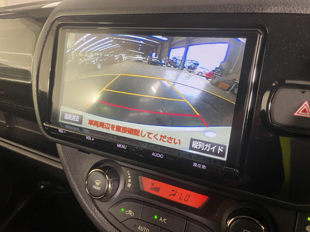 2017 Toyota Vitz YARIS HYBRID Hatchback REVERSING CAMERA + AUTO LIGHTS + HEATED SEATS