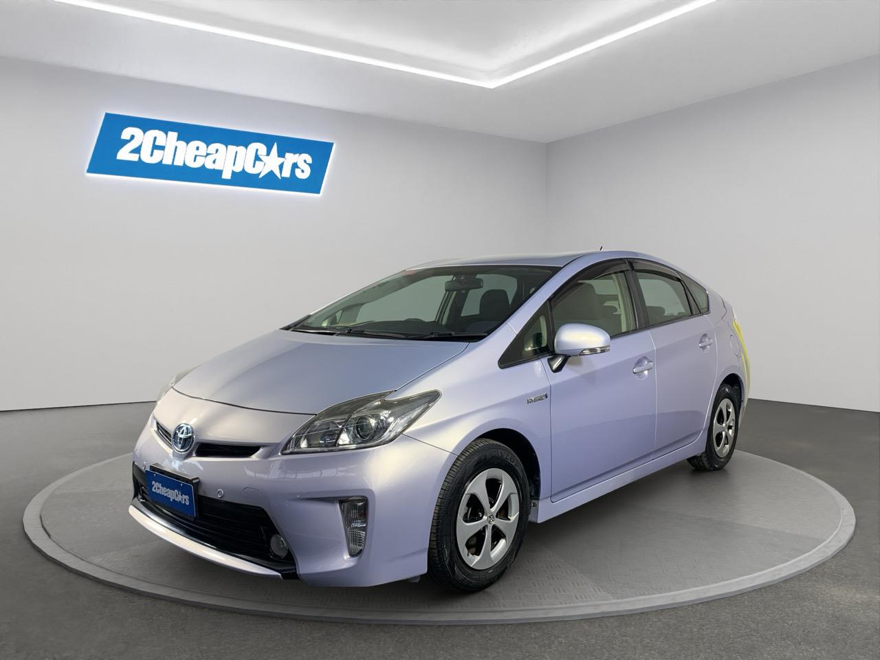 2014 Toyota Prius Hybrid Hatchback
