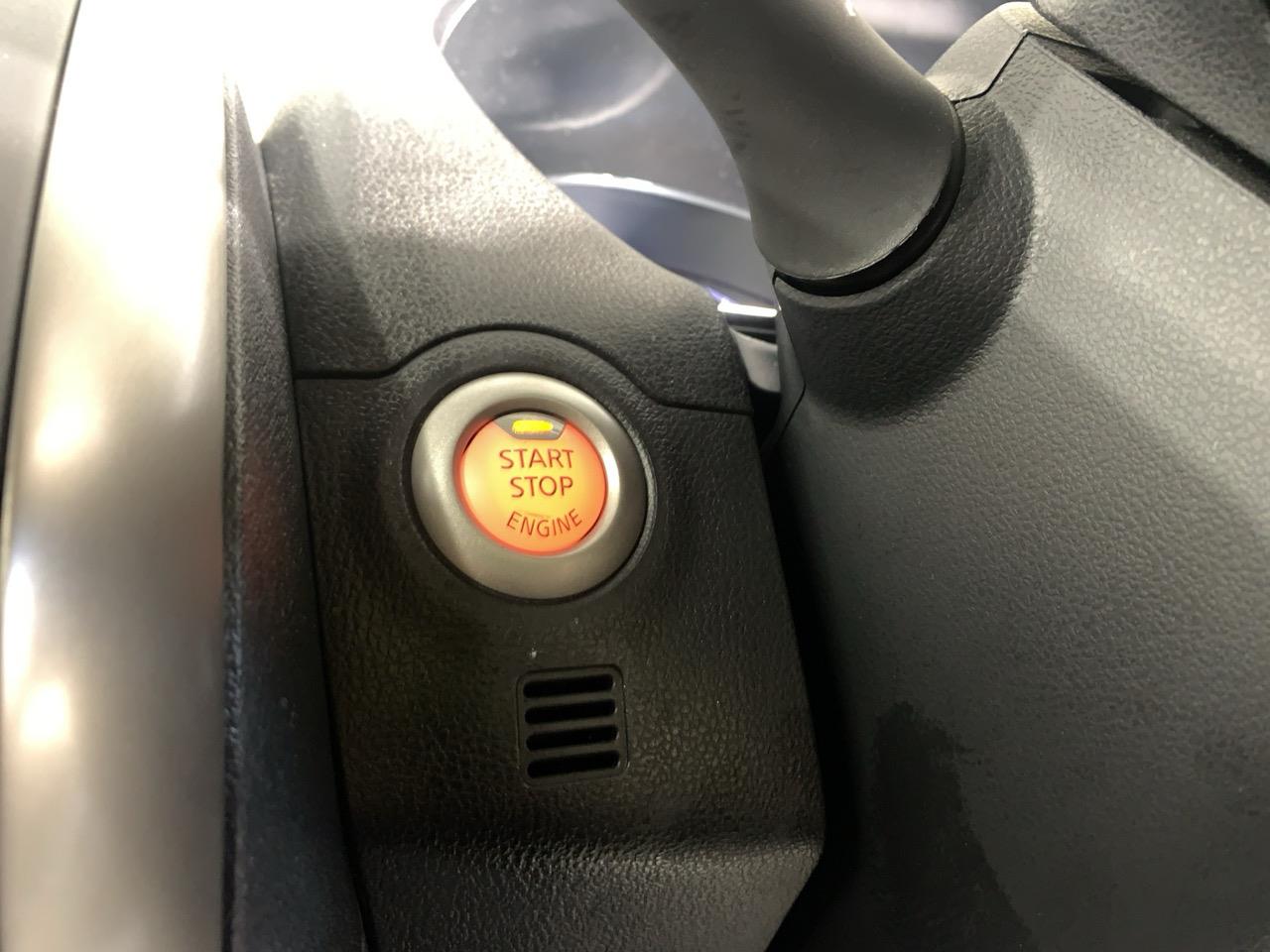 2012 Nissan Latio G Sedan LOW KM + PUSH START + GREAT FUEL EFFICIENCY