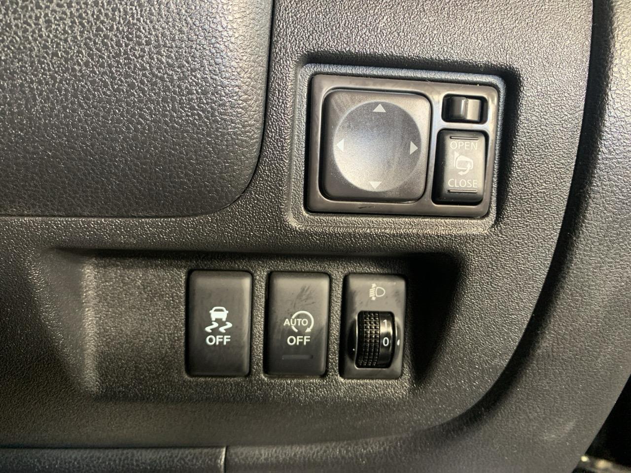 2012 Nissan Latio G Sedan LOW KM + PUSH START + GREAT FUEL EFFICIENCY