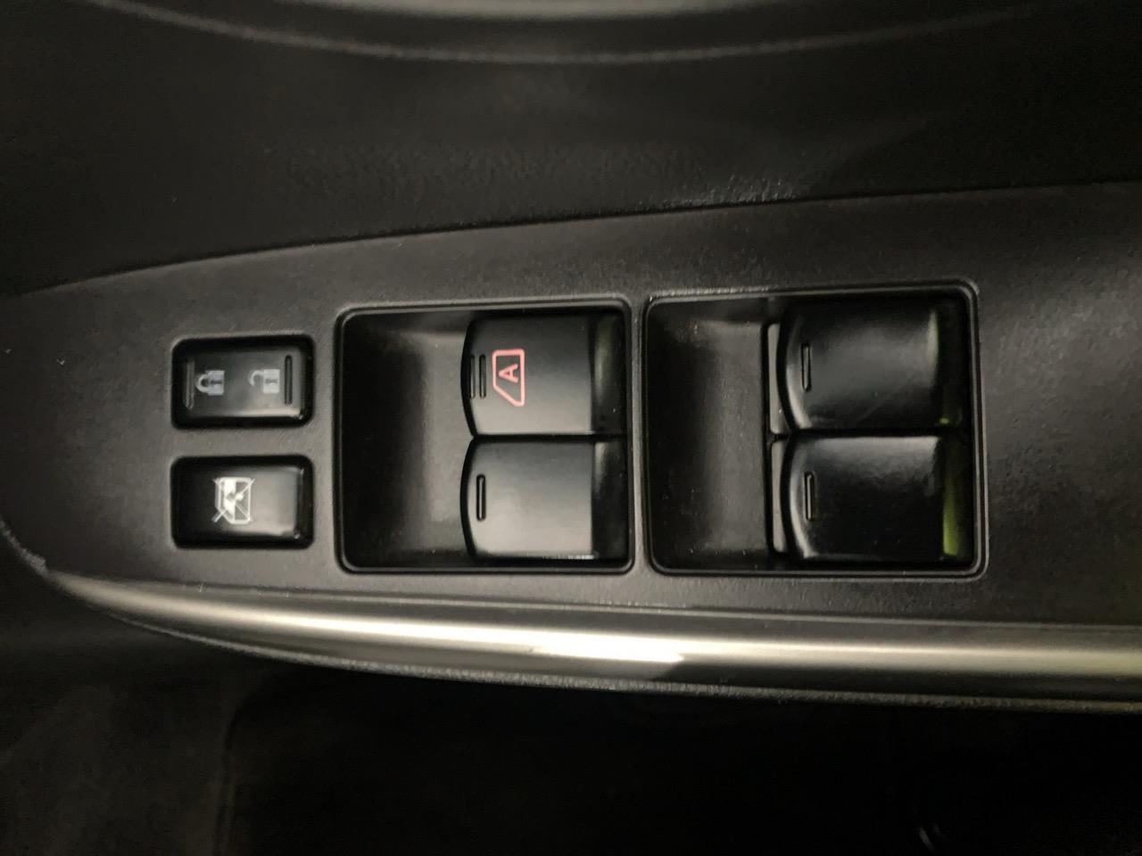 2012 Nissan Latio G Sedan LOW KM + PUSH START + GREAT FUEL EFFICIENCY