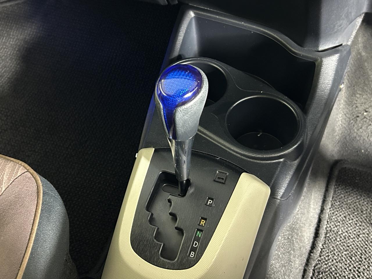 2012 Toyota Aqua S Hatchback PUSH BUTTON START + REVERSING CAMERA + AUTO LIGHTS