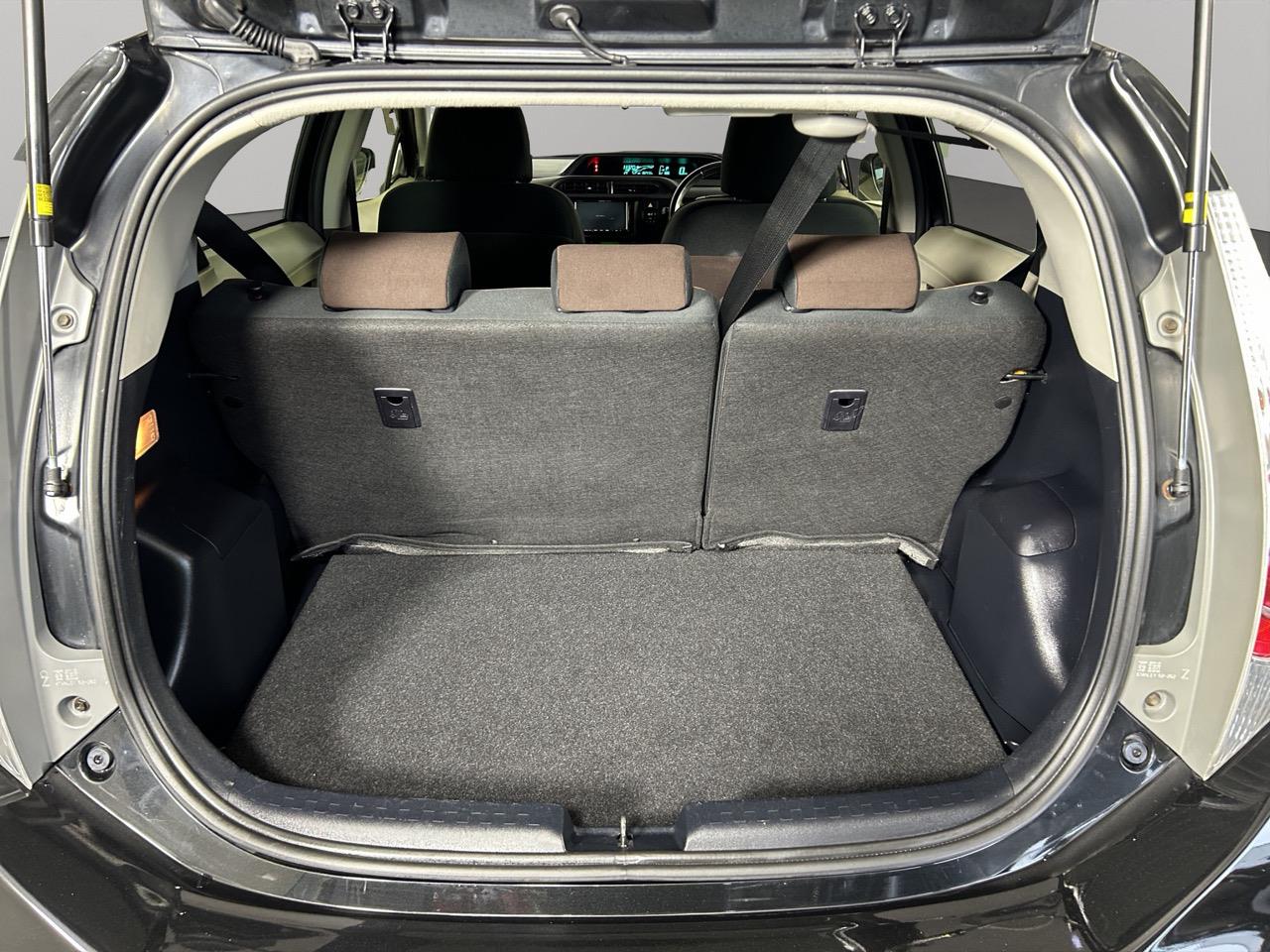 2012 Toyota Aqua S Hatchback PUSH BUTTON START + REVERSING CAMERA + AUTO LIGHTS