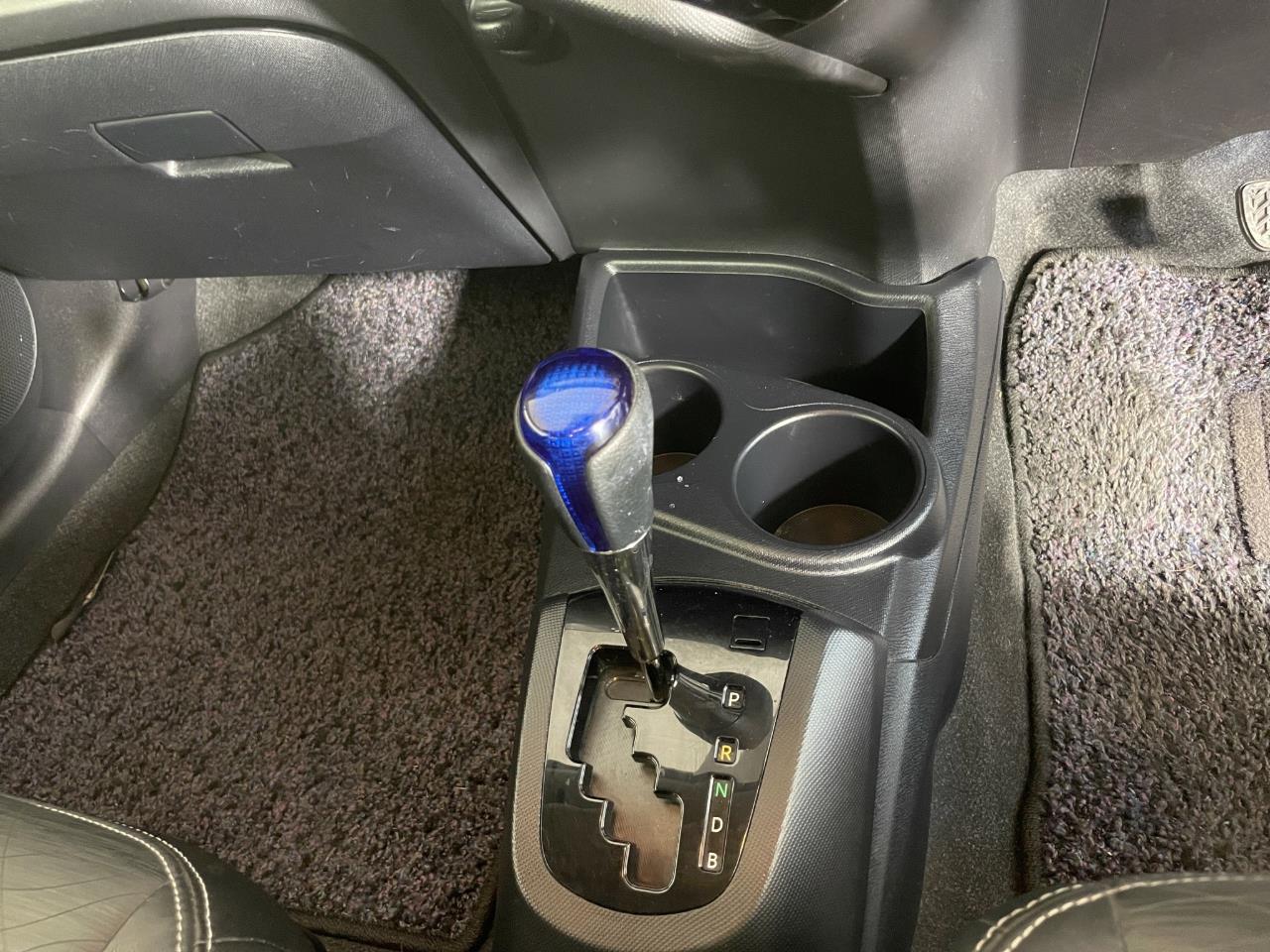 2015 Toyota Aqua Facelift Model G Black Soft Leather Selection Hatchback REVERSING CAMERA + SMART KEY + AUTO LIGHTS