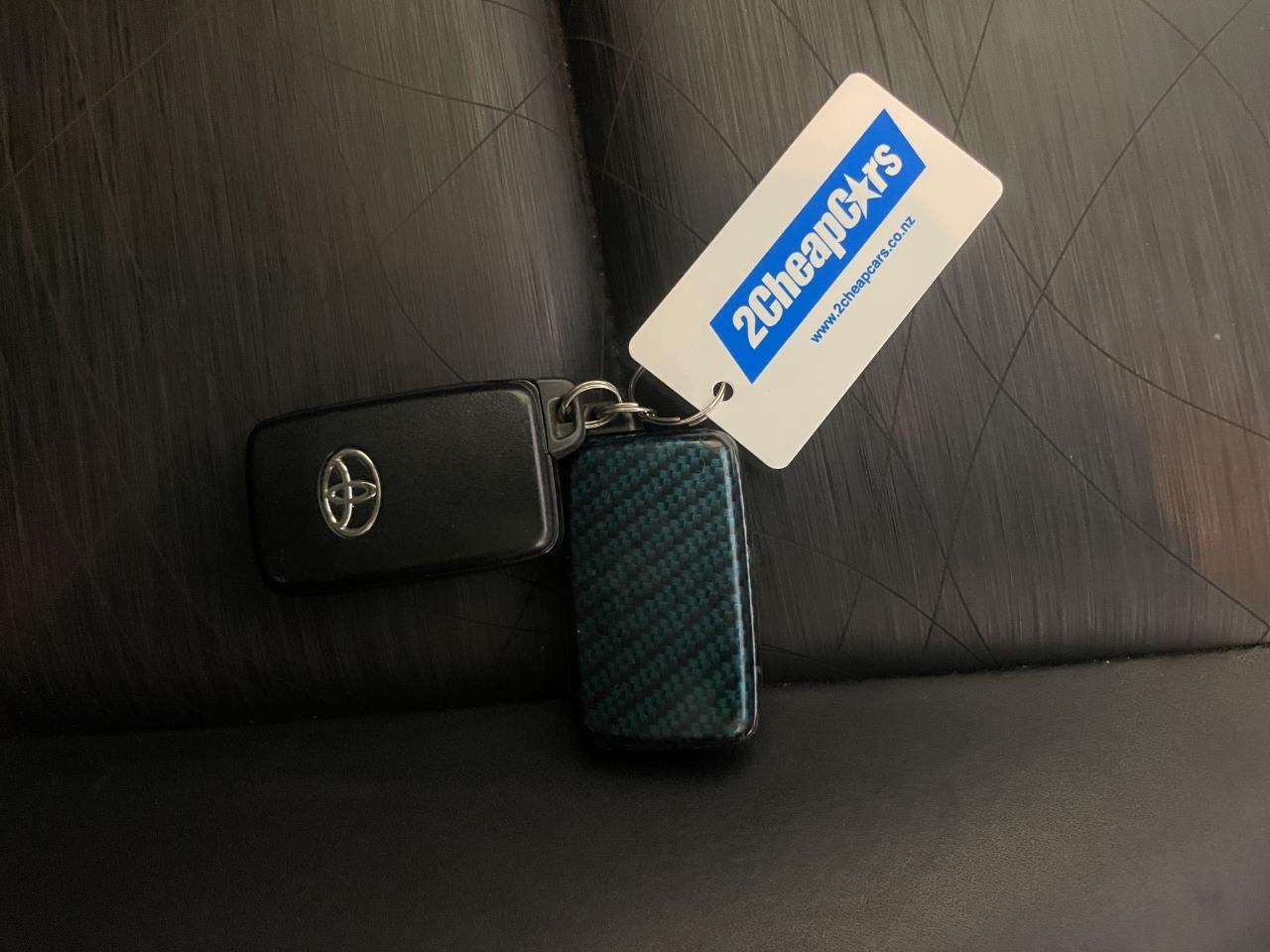 2015 Toyota Aqua Facelift Model G Black Soft Leather Selection Hatchback REVERSING CAMERA + SMART KEY + AUTO LIGHTS