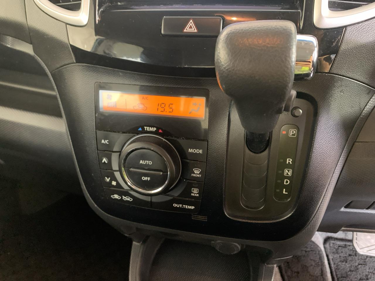 2014 Suzuki Solio X-DJE Hatchback POWER SLIDING DOOR + PUSH BUTTON START