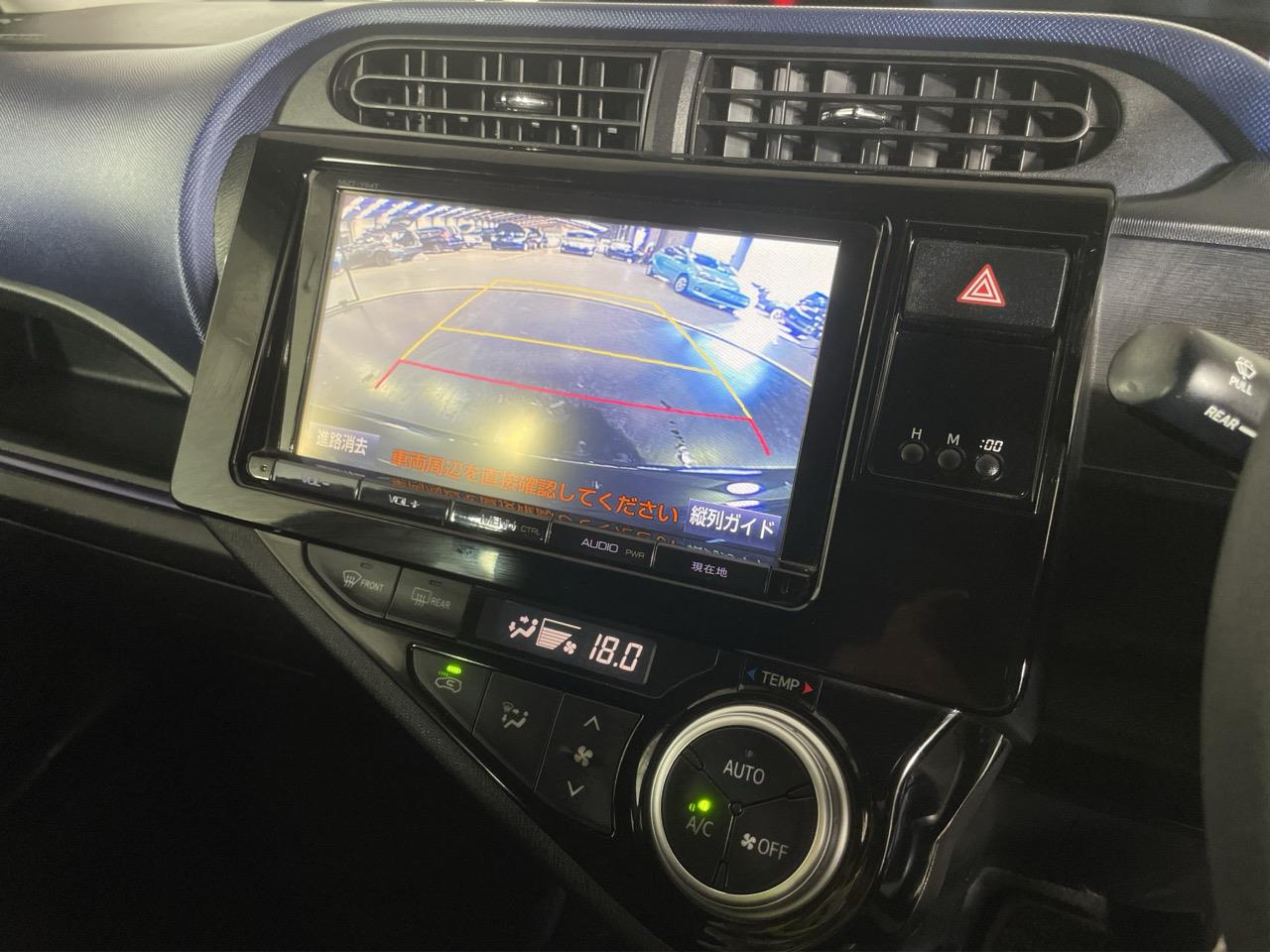 2015 Toyota Aqua Facelift Model S Hatchback REVERSING CAMERA + AUTO LIGHTS + PUSH BUTTON START