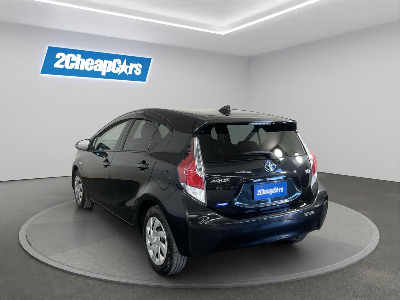 2015 Toyota Aqua Facelift Model S Hatchback REVERSING CAMERA + AUTO LIGHTS + PUSH BUTTON START