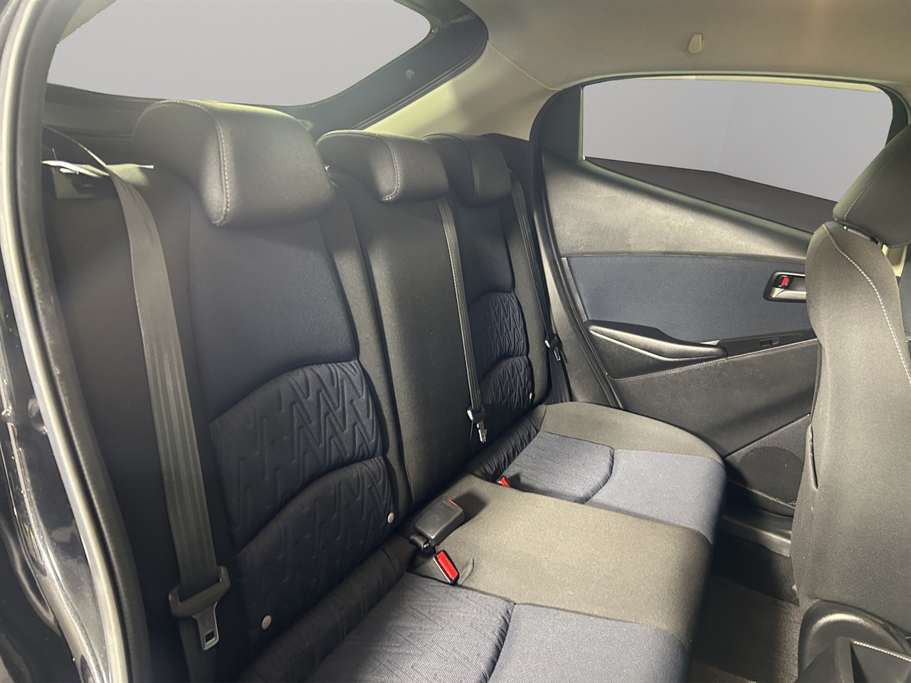 2014 Mazda Demio 2 New Shape Skyactive Hatchback PUSH START + AUTO LIGHTS