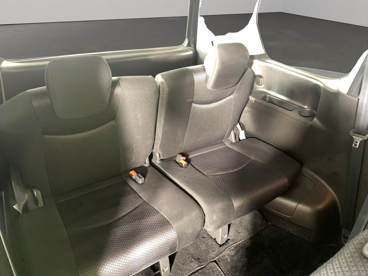 2013 Nissan Serena Hybrid Highway Star People Mover CRUISE CONTROL + POWER SLIDING DOORS 