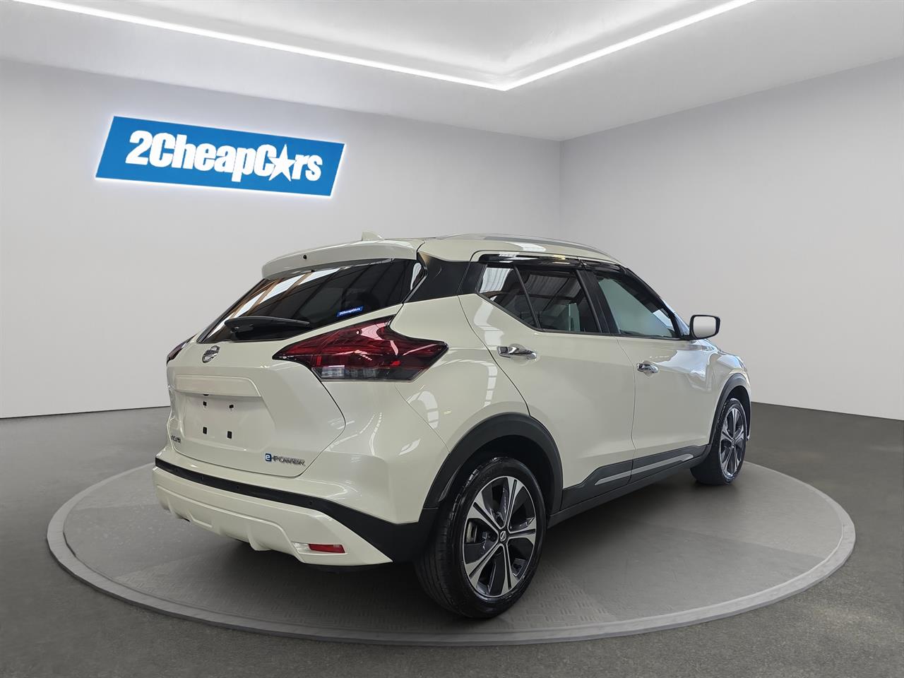 2020 Nissan Kicks E-Power RV/SUV CRUISE CONTROL + 360 DEGREE CAMERA + HEATED SEATS