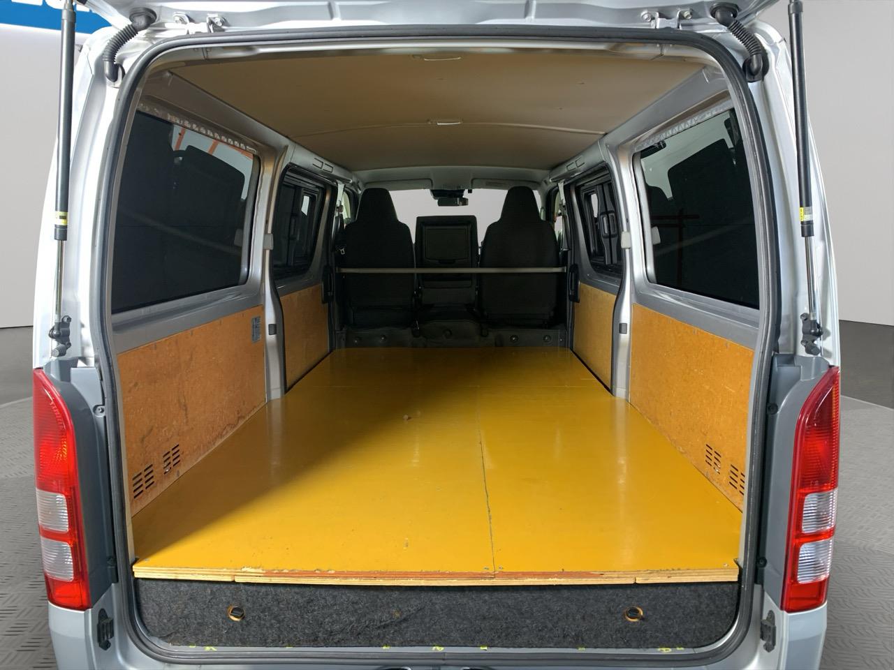 2019 Toyota Hiace DX Van DIESEL + FIVE DOORS