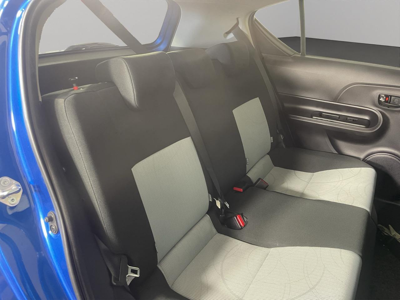 2013 Toyota Aqua S Hatchback REVERSING CAMERA + AUTO LIGHTS + PUSH BUTTON START