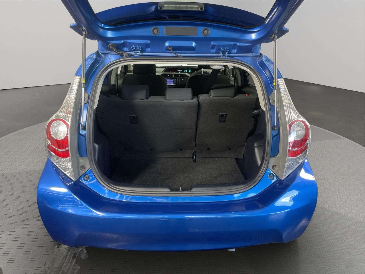 2013 Toyota Aqua S Hatchback REVERSING CAMERA + AUTO LIGHTS + PUSH BUTTON START