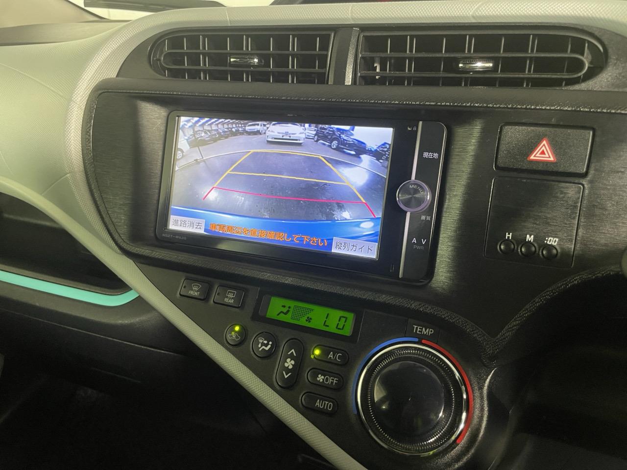 2013 Toyota Aqua S Hatchback REVERSING CAMERA + AUTO LIGHTS + PUSH BUTTON START
