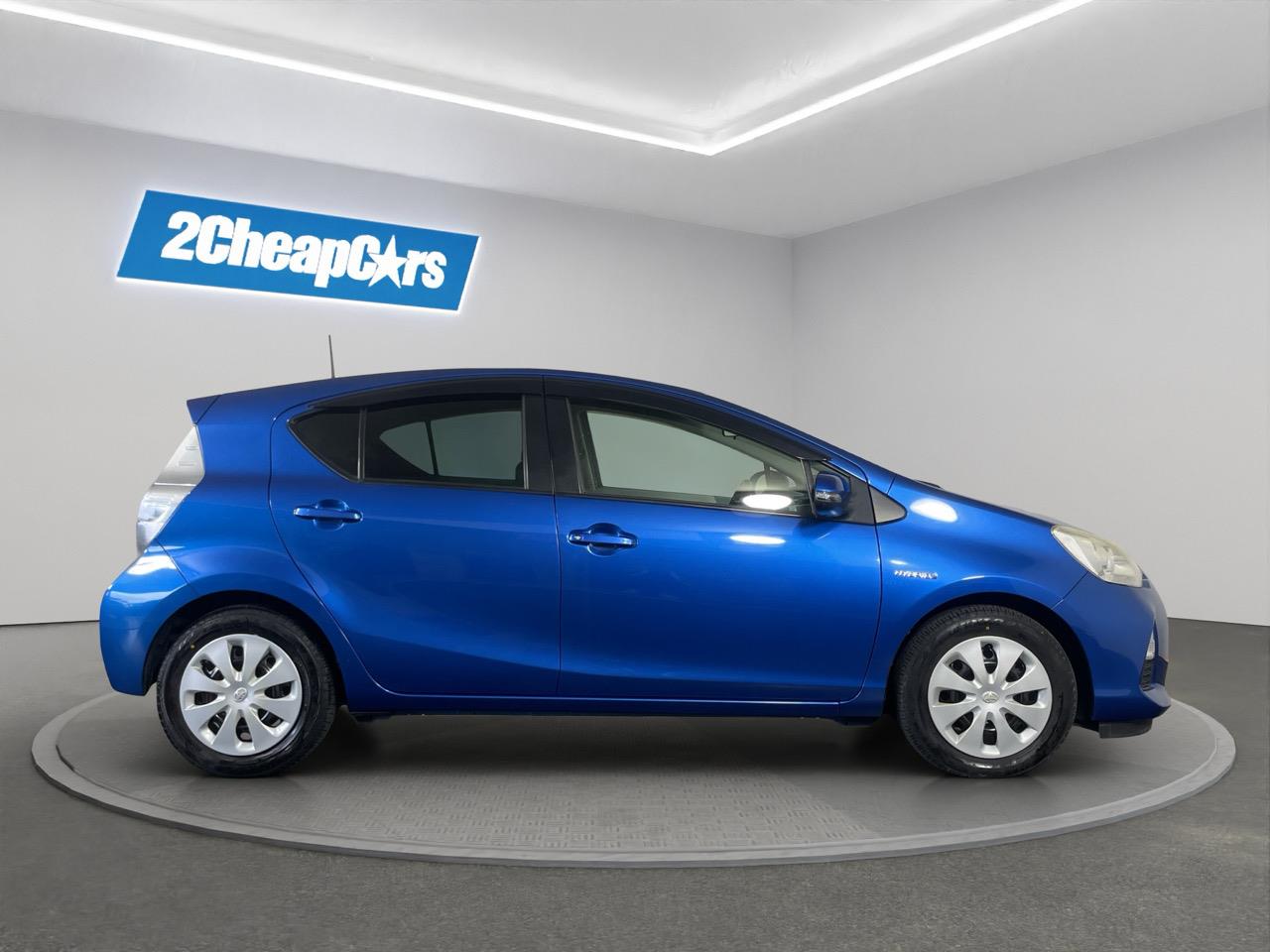 2013 Toyota Aqua S Hatchback REVERSING CAMERA + AUTO LIGHTS + PUSH BUTTON START