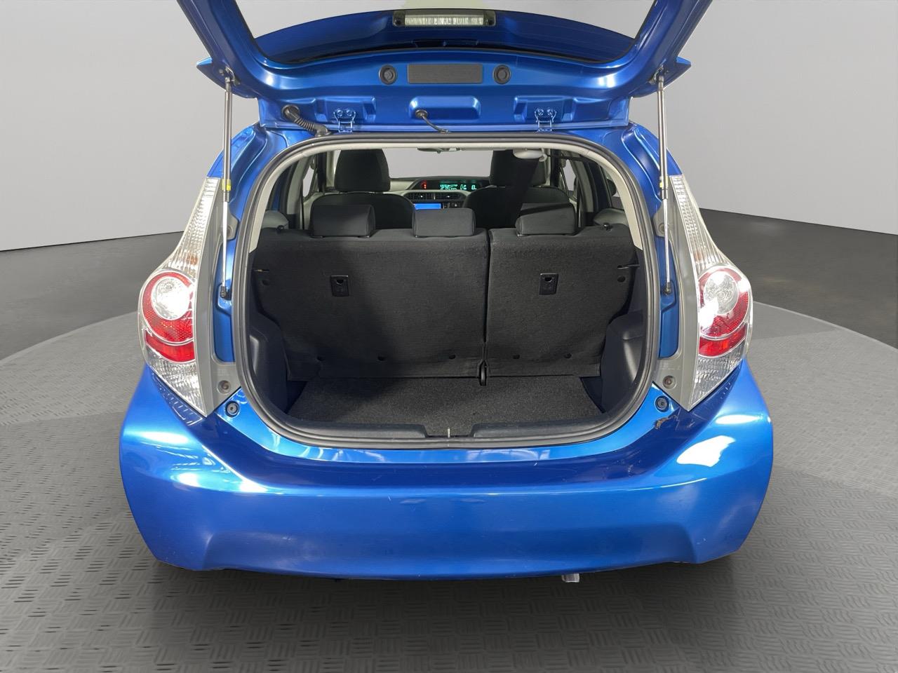 2013 Toyota Aqua S Hatchback REVERSING CAMERA + AUTO LIGHTS + PUSH BUTTON START