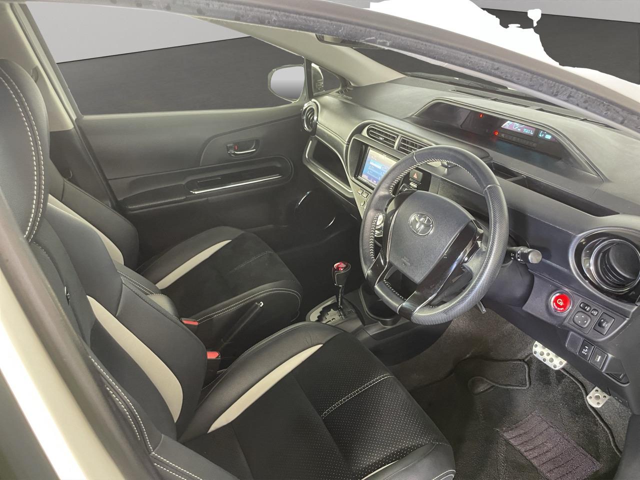 2014 Toyota Aqua Hybrid Gs Hatchback AUTO LIGHTS + PUSH START