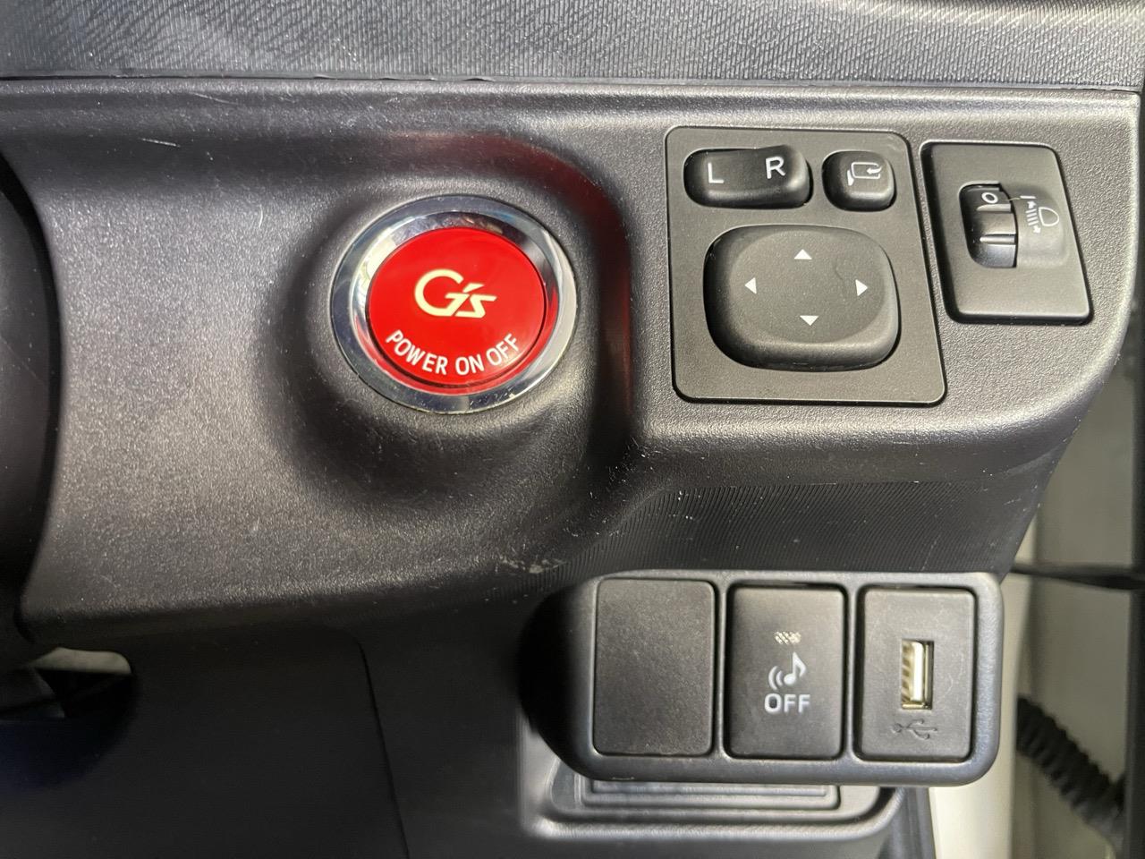 2014 Toyota Aqua Hybrid Gs Hatchback AUTO LIGHTS + PUSH START