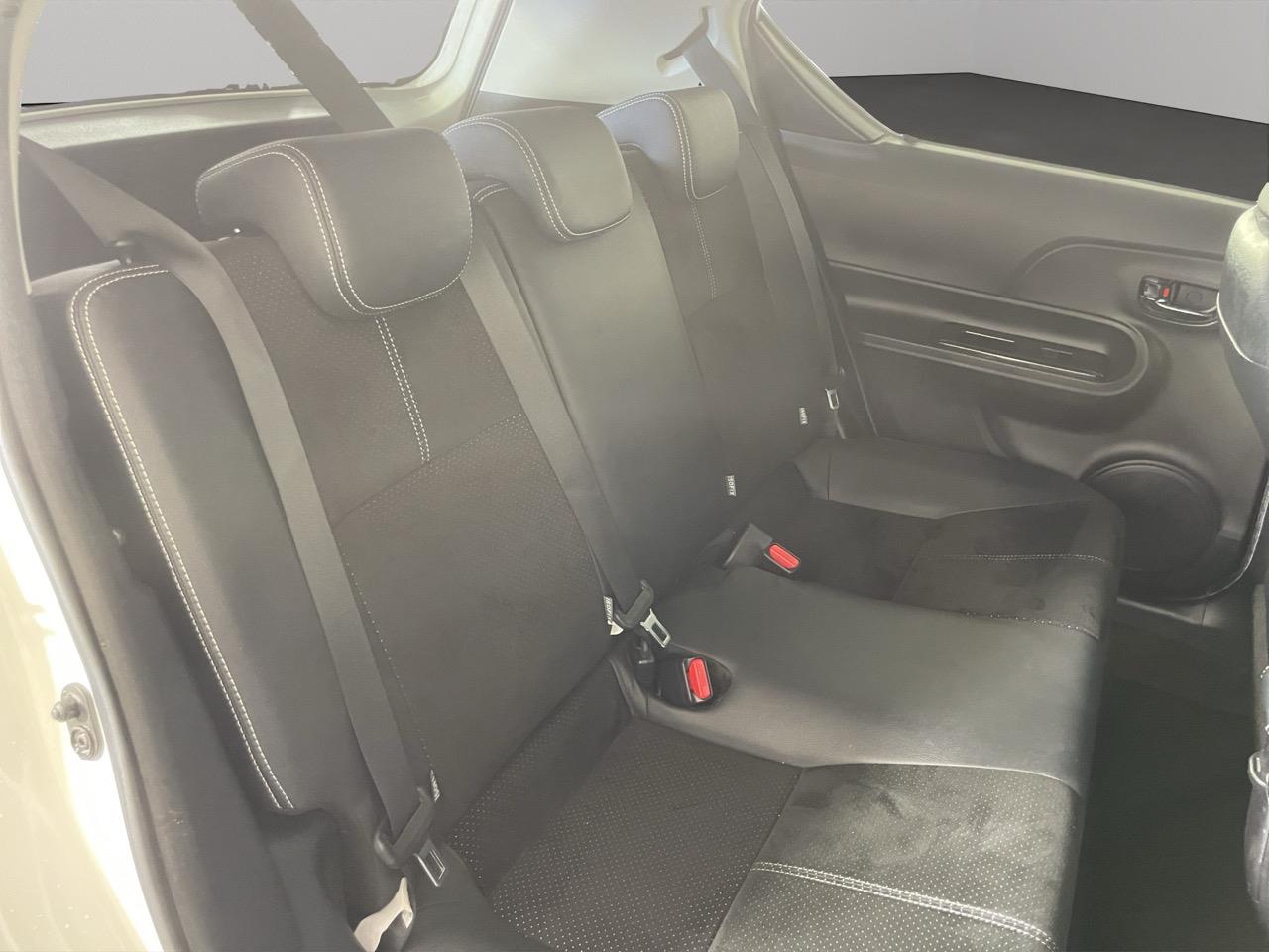 2014 Toyota Aqua Hybrid Gs Hatchback AUTO LIGHTS + PUSH START