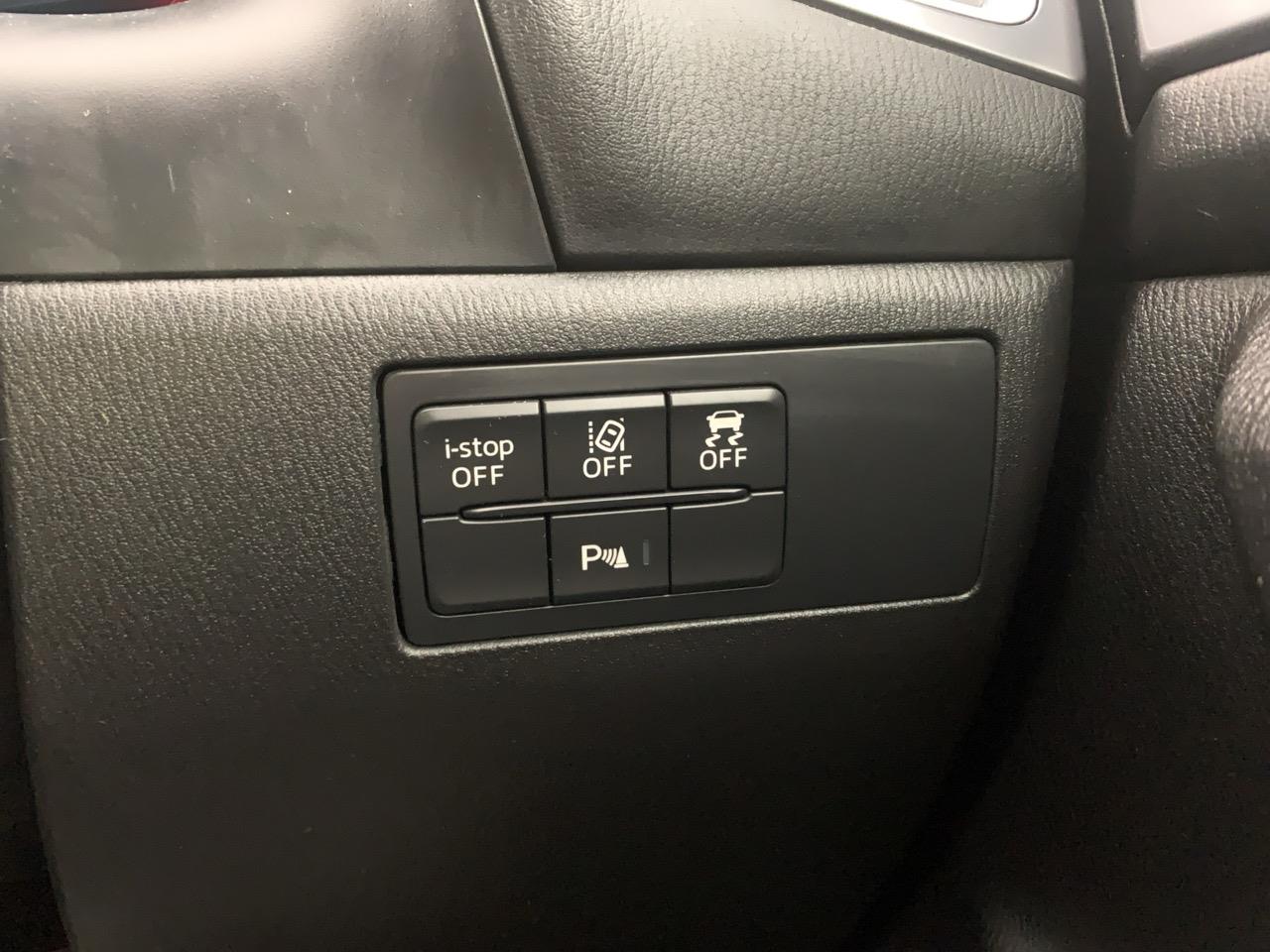 2016 Mazda Axela 3 1.5S New Shape Hatchback LOW KM + HEAD-UP DISPLAY + CRUISE CONTROL