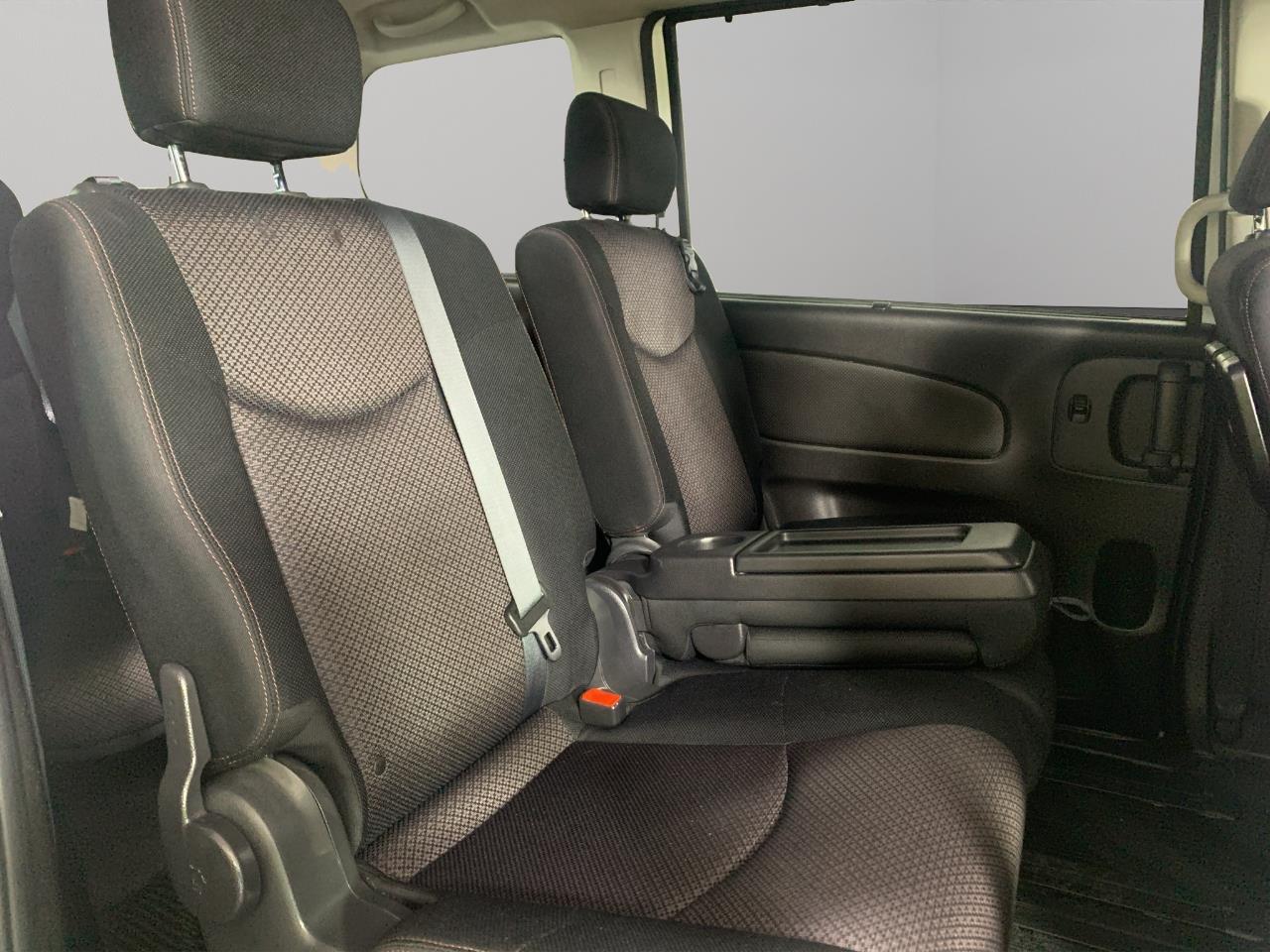 2013 Nissan Serena HGHWAY STAR HYBRID People Mover POWER SLIDING DOORS + REVERSING CAMERA + SMART KEY