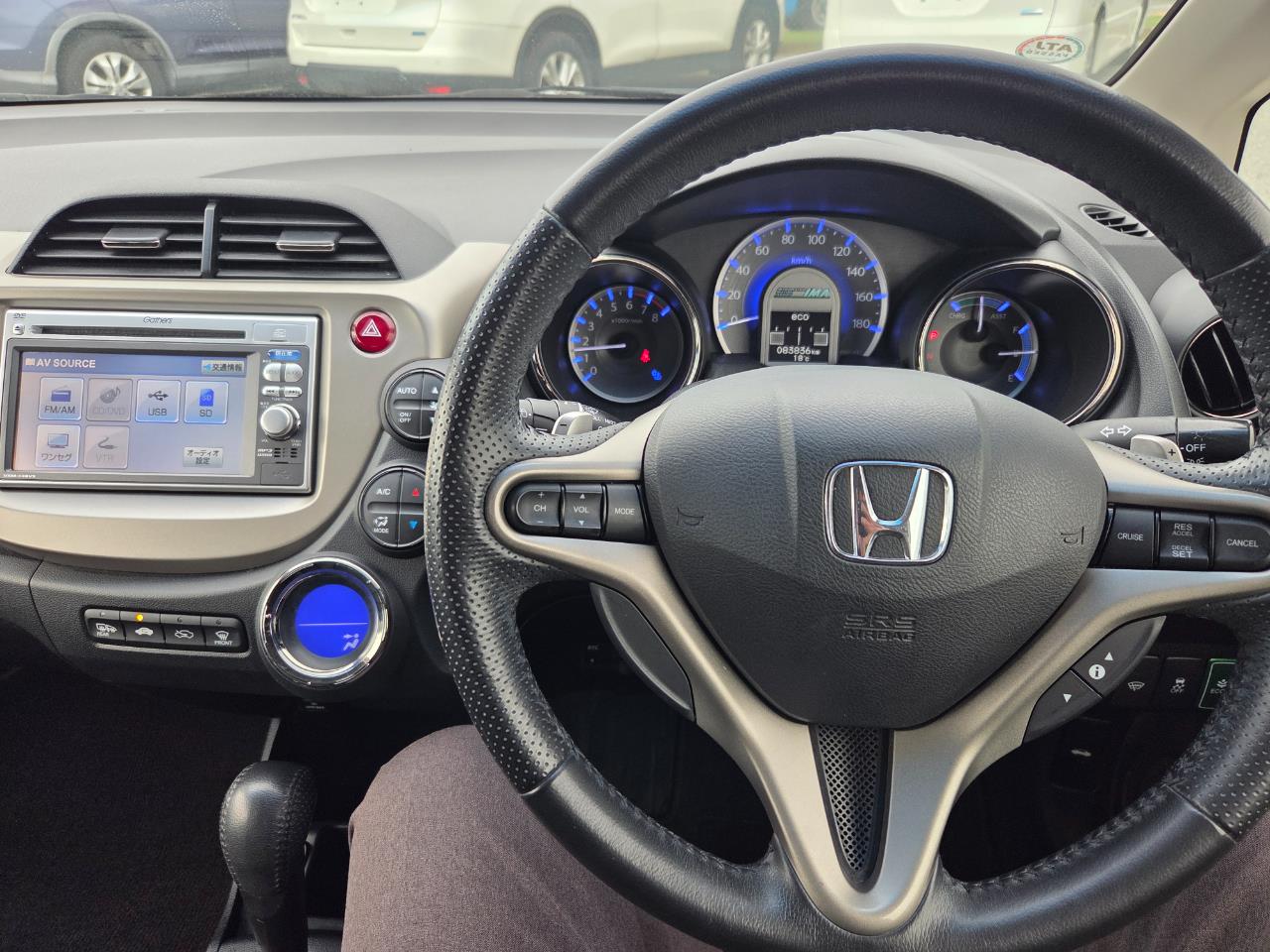 2012 Honda Fit Jazz Hybrid Hatchback CRUISE CONTROL + PADDLE SHIFT + REVERSING CAMERA