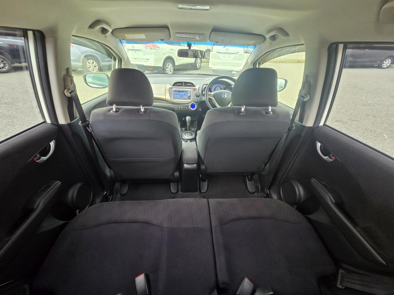 2012 Honda Fit Jazz Hybrid Hatchback CRUISE CONTROL + PADDLE SHIFT + REVERSING CAMERA