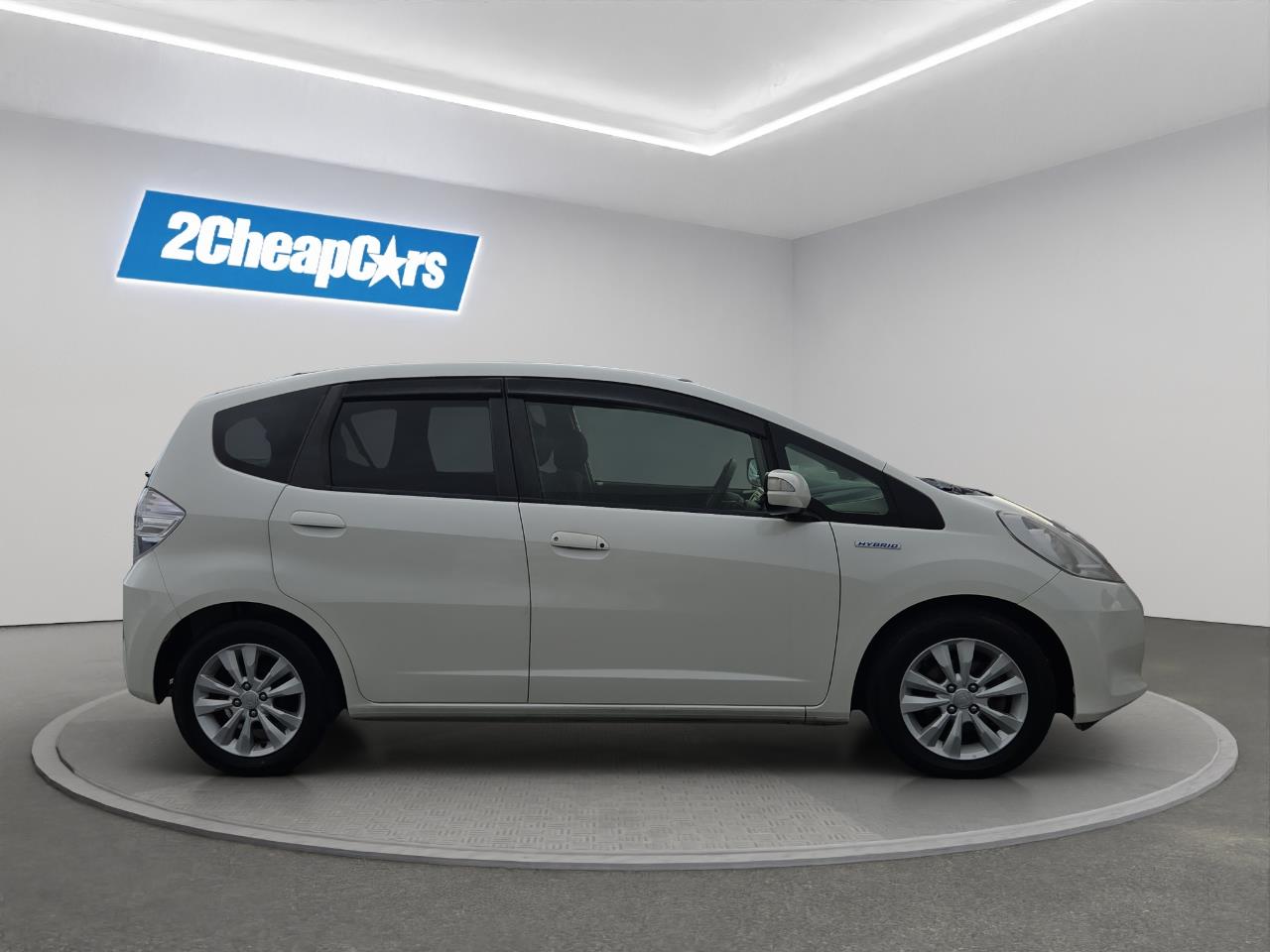 2012 Honda Fit Jazz Hybrid Hatchback CRUISE CONTROL + PADDLE SHIFT + REVERSING CAMERA