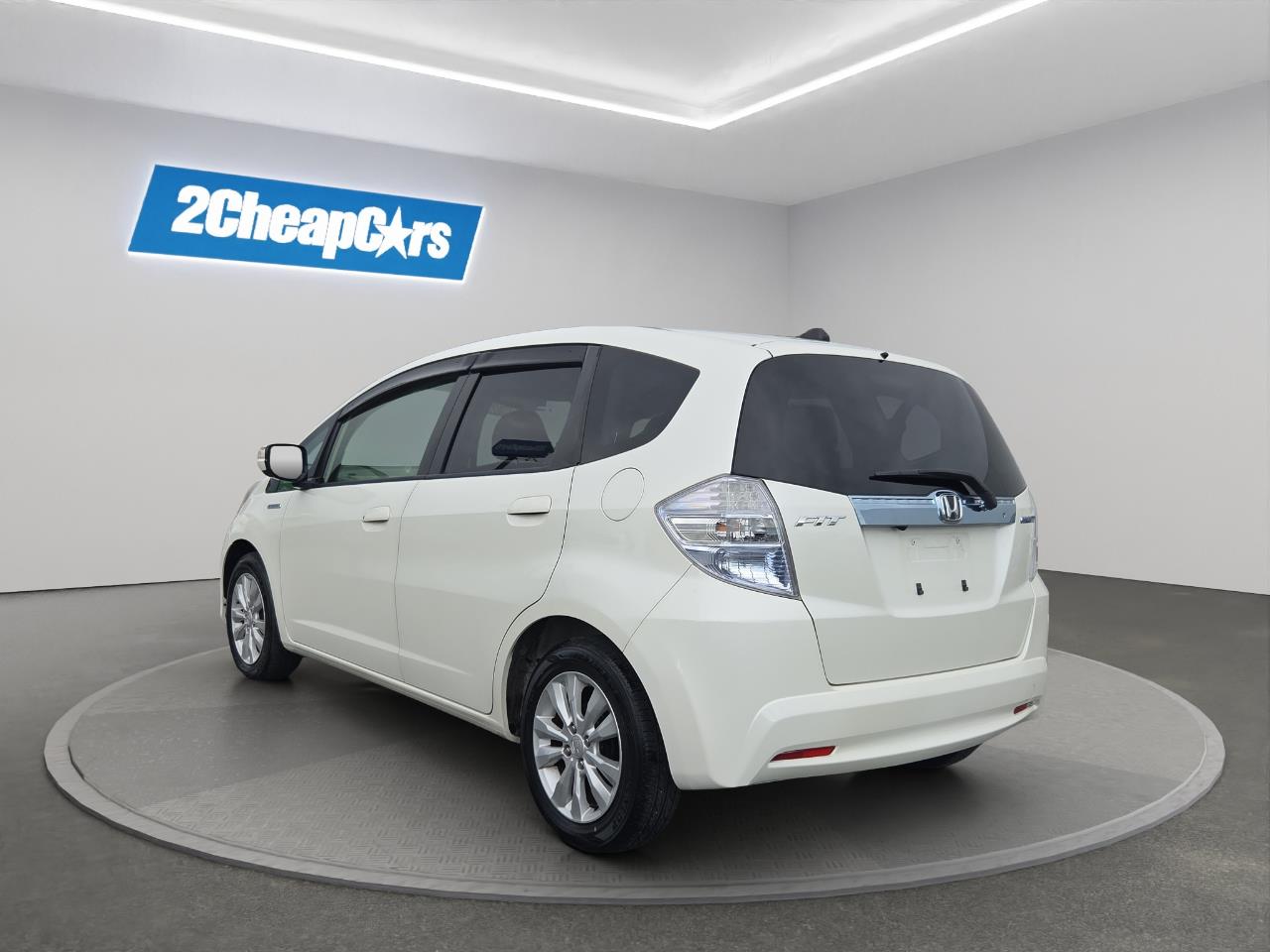 2012 Honda Fit Jazz Hybrid Hatchback CRUISE CONTROL + PADDLE SHIFT + REVERSING CAMERA