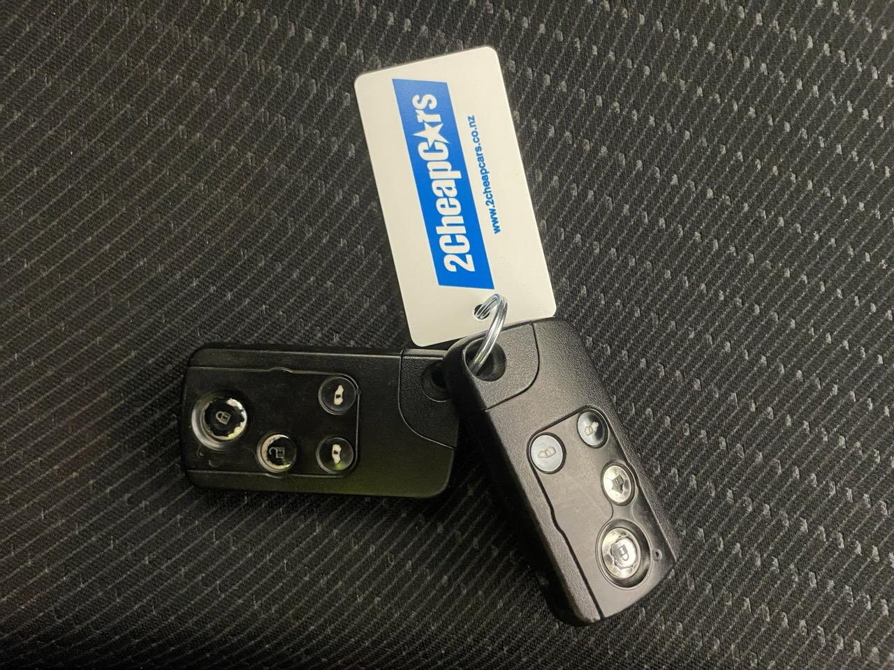 2014 Honda Freed HYBRID 7 SEATER People Mover ELECTRIC SLIDING DOORS + REVERSING CAMERA