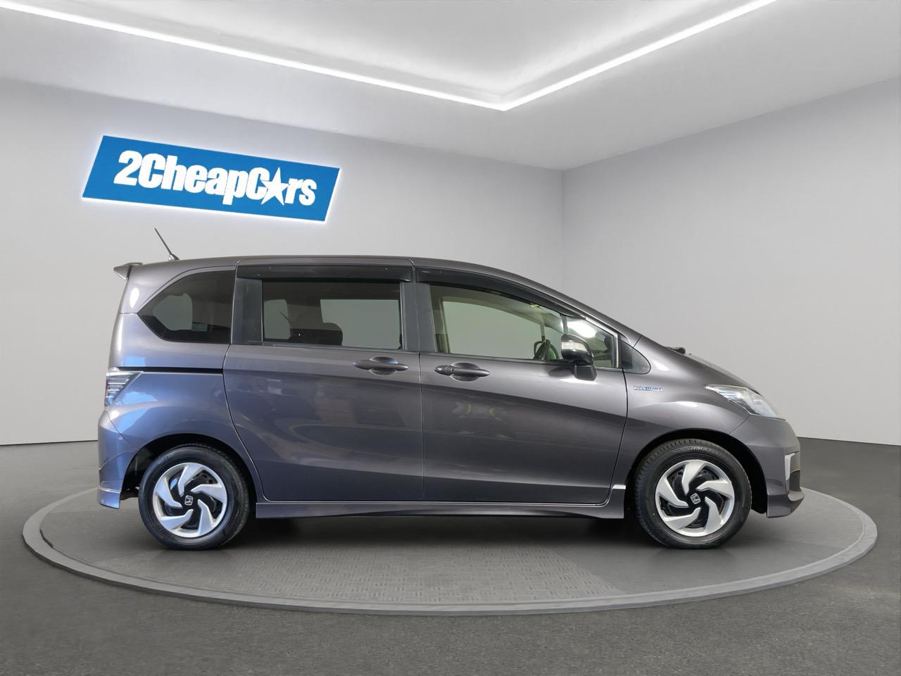 2014 Honda Freed HYBRID 7 SEATER People Mover ELECTRIC SLIDING DOORS + REVERSING CAMERA