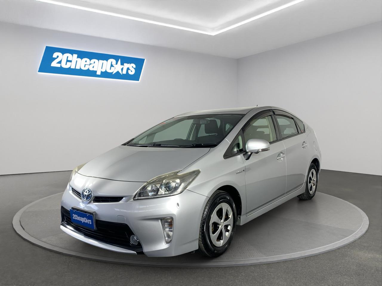 2014 Toyota Prius Hybrid Hatchback