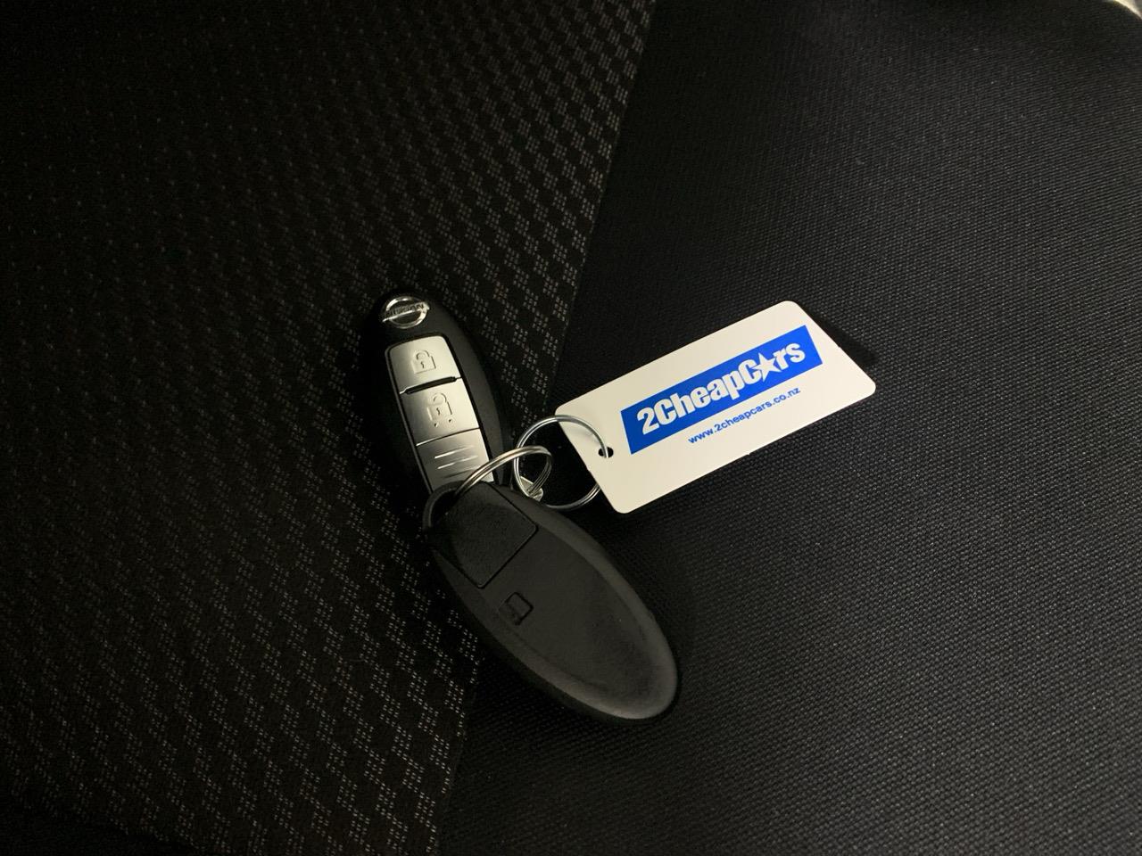 2018 Nissan Note 1.2 Hatchback LOW KM + PUSH BUTTON START + AUTO LIGHTS