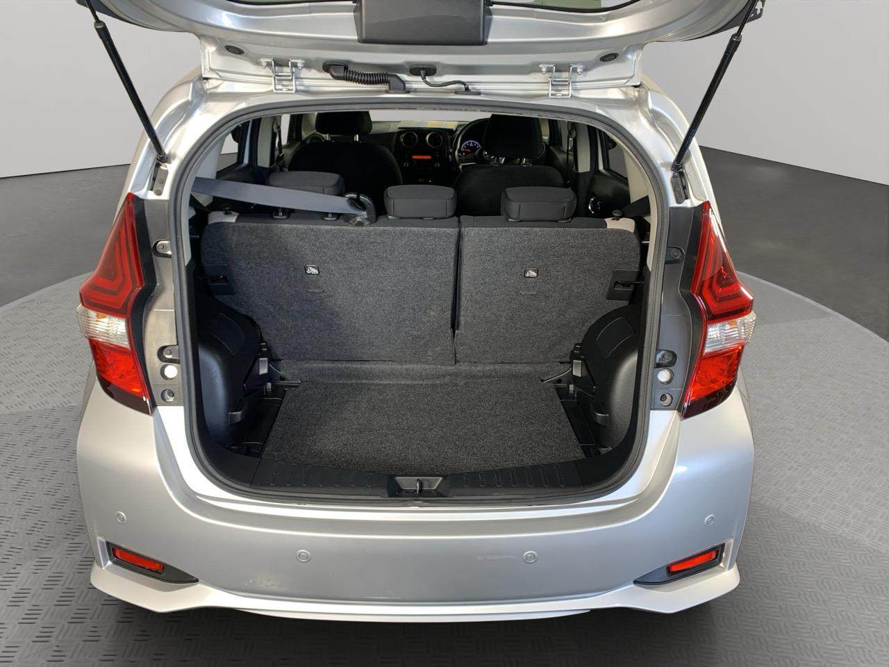 2018 Nissan Note 1.2 Hatchback LOW KM + PUSH BUTTON START + AUTO LIGHTS