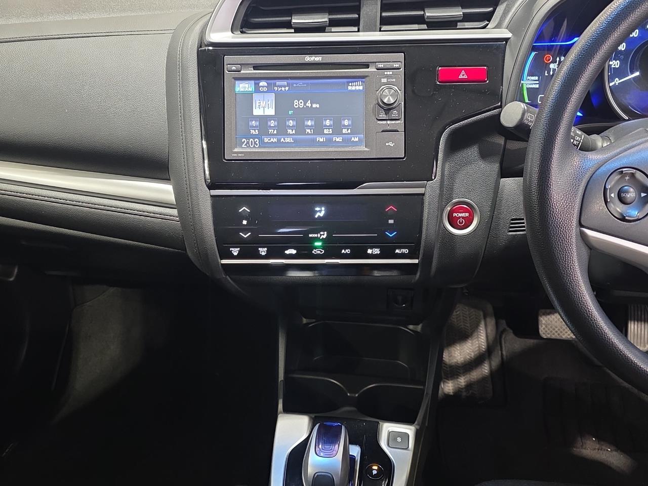 2014 Honda Fit Jazz Hybrid New Shape Hatchback REVERSING CAMERA + PUSH BUTTON START