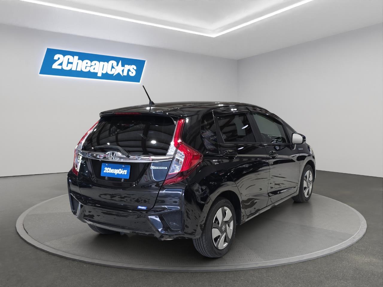 2014 Honda Fit Jazz Hybrid New Shape Hatchback REVERSING CAMERA + PUSH BUTTON START