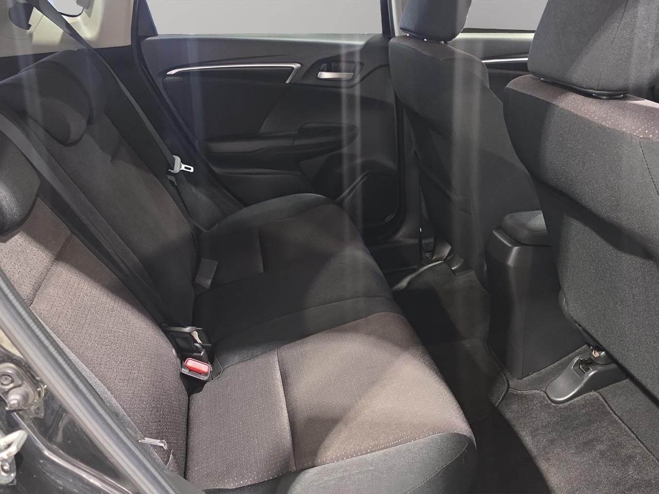 2014 Honda Fit Jazz Hybrid New Shape Hatchback REVERSING CAMERA + PUSH BUTTON START