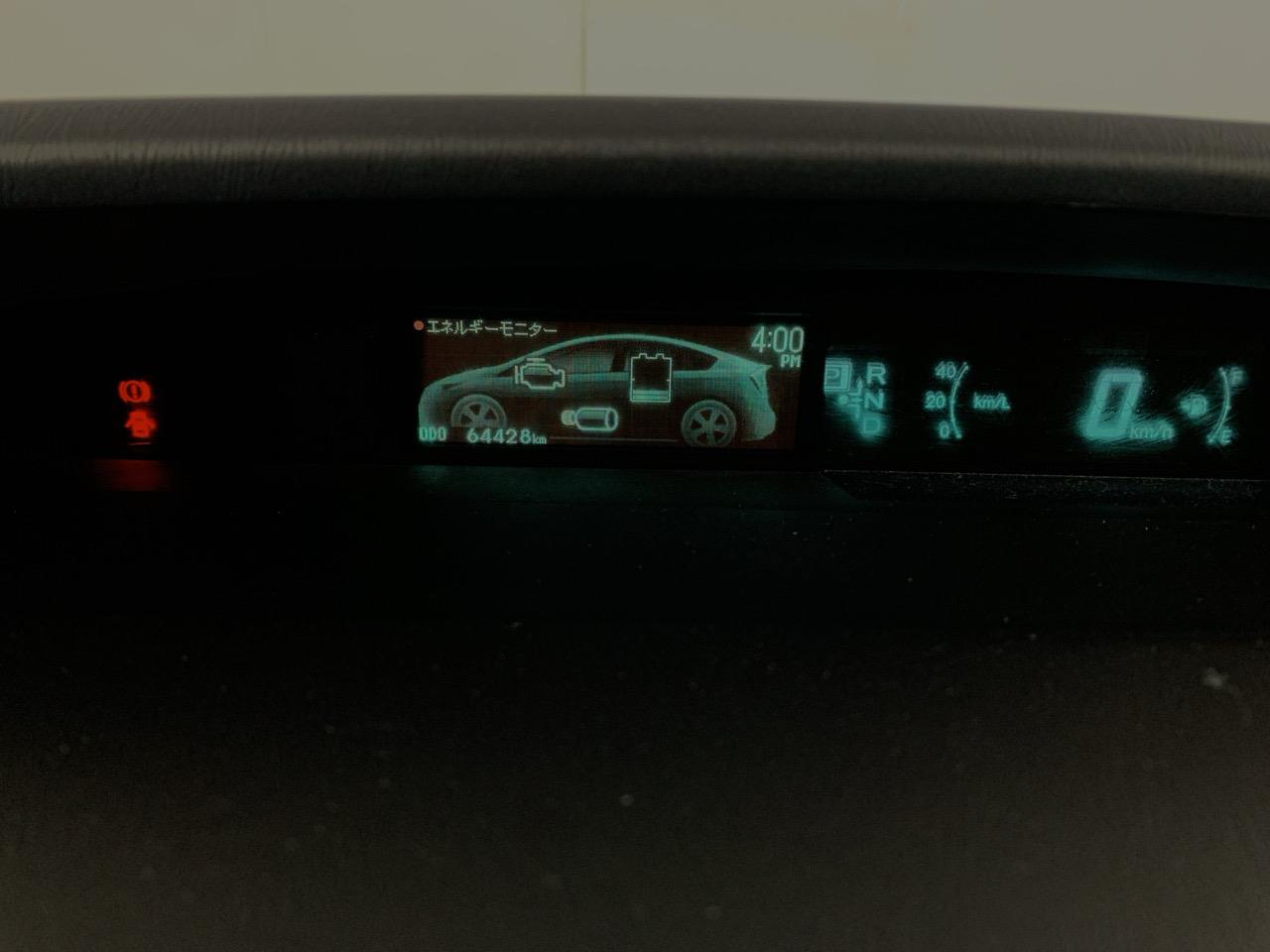 2015 Toyota Prius S Hatchback SMART KEY + REVERSING CAMERA + AUTO LIGHTS