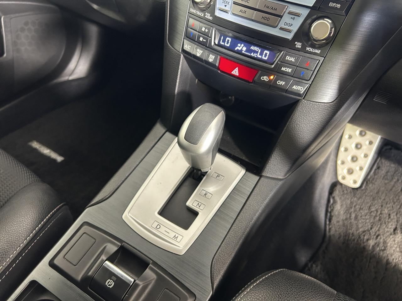 2013 Subaru Legacy Eyesight AWD Station Wagon AWD + EYESIGHT SYSTEM + REVERSING CAMERA