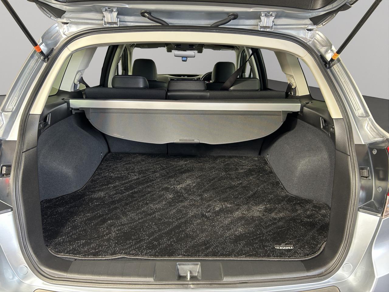 2013 Subaru Legacy Eyesight AWD Station Wagon AWD + EYESIGHT SYSTEM + REVERSING CAMERA