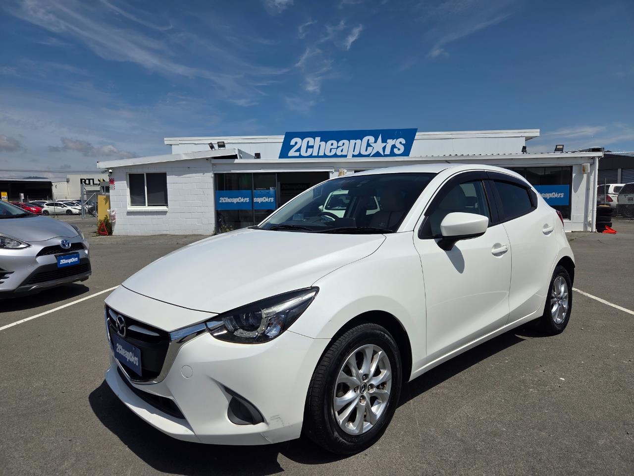 2015 Mazda Demio 2 New Shape Skyactive Hatchback