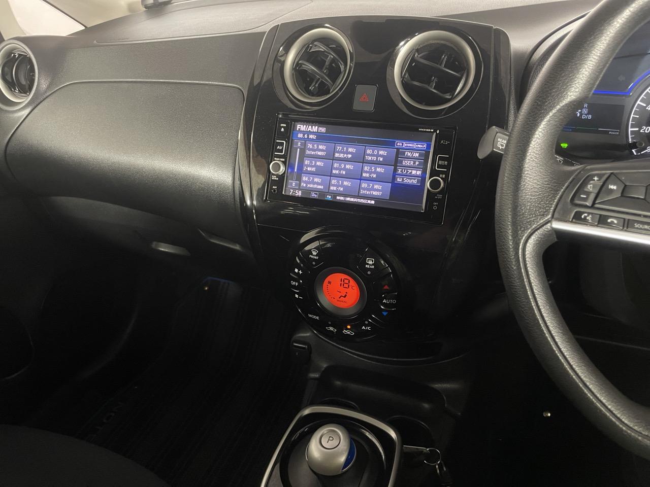 2016 Nissan Note e-power Hatchback REVERSING CAMERA + PUSH BUTTON START + AUTO LIGHTS