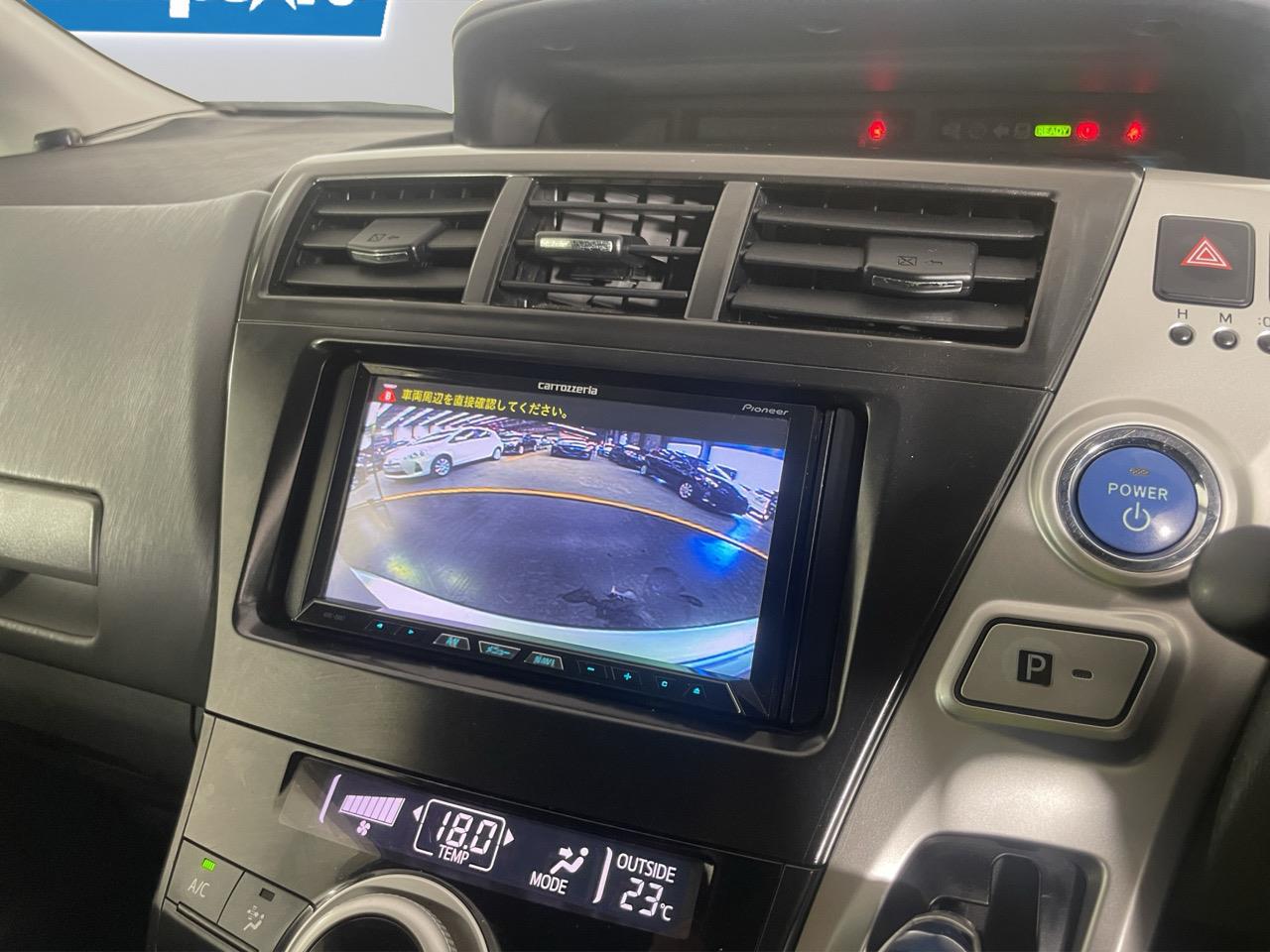 2012 Toyota Prius Alpha Hybrid Station Wagon REVERSING CAMERA + PUSH SRART + AUTO LIGHTS